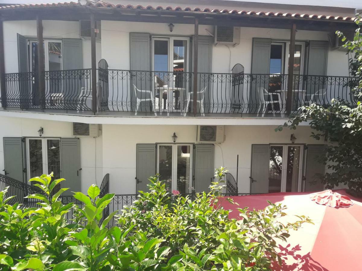 Pension Nikolas Skiathos Town Ngoại thất bức ảnh